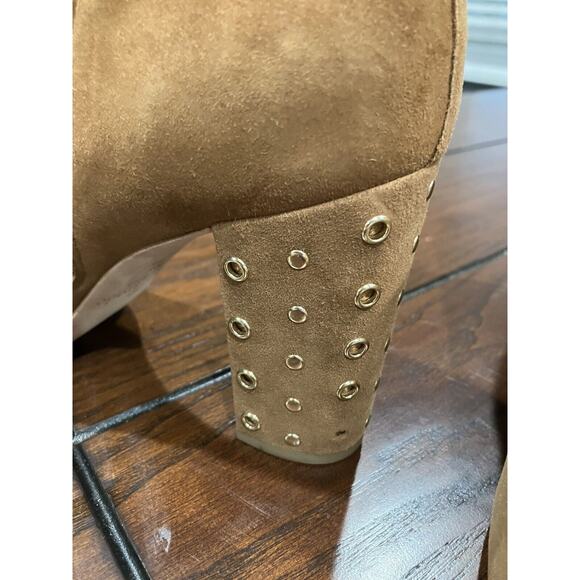 Kate Spade Cirra Boots 9 1/2 M Tan Suede Studded Ankle Heels! - Picture 5 of 5
